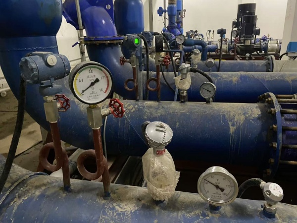 换热机房智能换热机组调试2